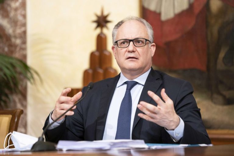 Gualtieri “Sullo scostamento auspico un’ampia convergenza”
