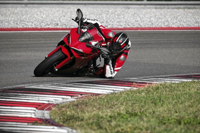 Al via la produzione della nuova Ducati SuperSport 950