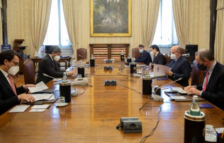 Crimi “Conte indiscutibile, serve cronoprogramma”