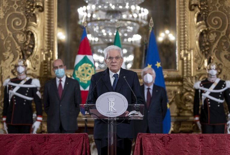 Mattarella convoca Draghi, “Serve un governo di alto profilo”