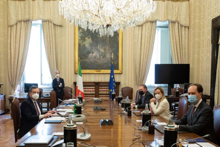 A Draghi il sostegno di Pd e Forza Italia, Fdi non voterà la fiducia