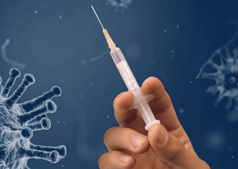 Piano vaccini anti-Covid in Emilia Romagna, fino a 45 mila al giorno