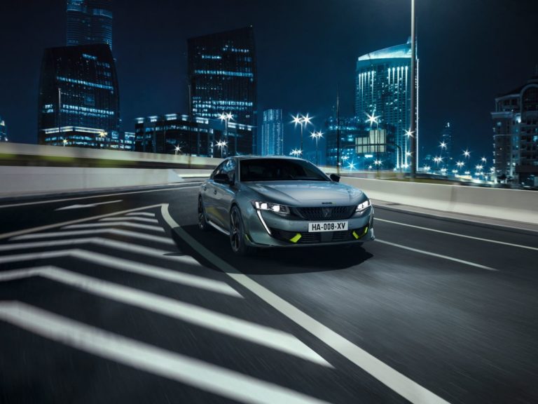 Un 2021 “elettrizzante” per Peugeot con due nuovi modelli