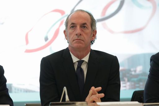 Veneto, Zaia firma ordinanza per impianti sci “Rispettiamo le regole”