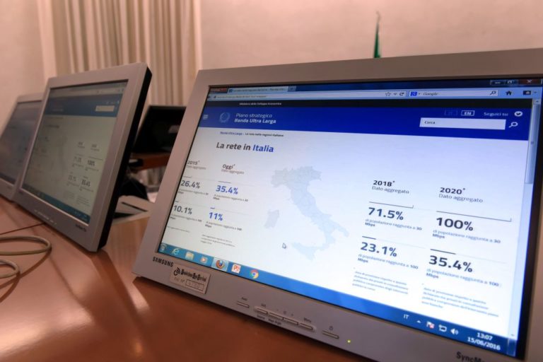 Tim, Puglia prima regione italiana senza digital divide