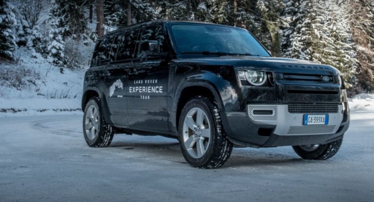 Jaguar Land Rover Italia riapre a Courmayeur lo Chalet de l’Ange