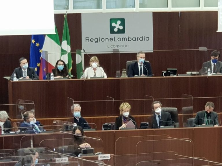 Zona arancione rafforzata nel Bresciano, Bertolaso “È la terza ondata”