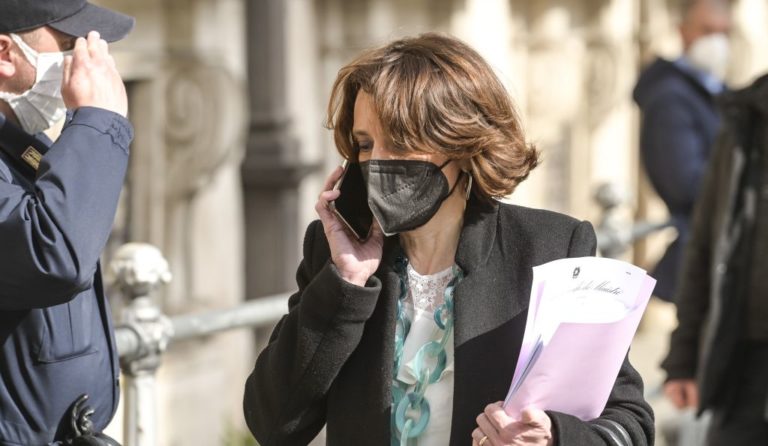 Bonetti “Confermati congedi parentali e nuove misure nel Dpcm”