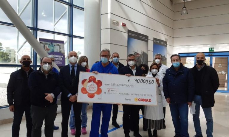 Da Conad Nord Ovest 70 mila euro a ospedale Brotzu