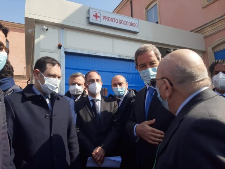 Musumeci inaugura nuovo Pronto soccorso a Bronte