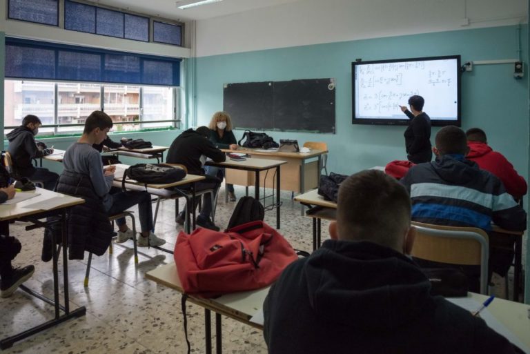 Coronavirus, Unità crisi Calabria “Opportuna chiusura scuole”
