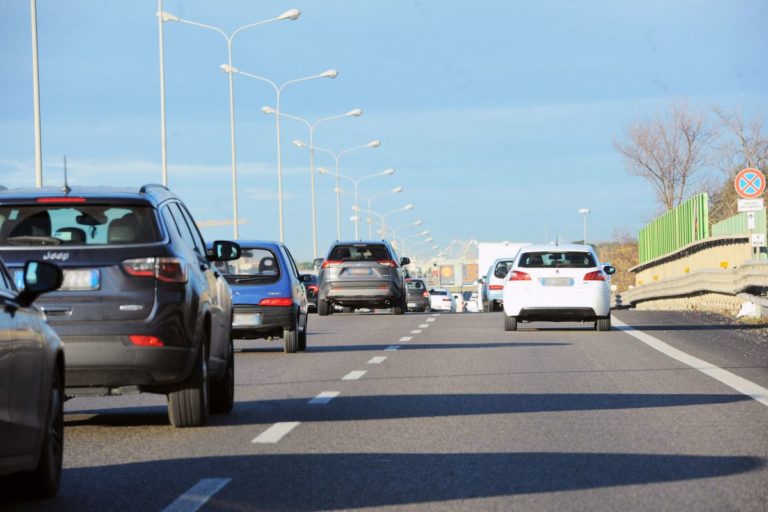 Documento unico, comparto automotive chiede proroga di 6 mesi