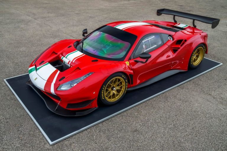 Pirelli P Zero DHE per la nuova Ferrari 488 GT Modificata