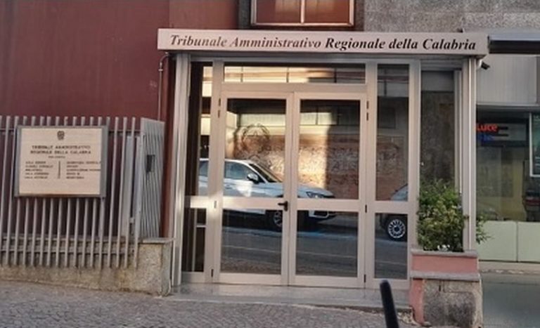 Meno ricorsi al Tar Calabria, crescono provvedimenti cautelari