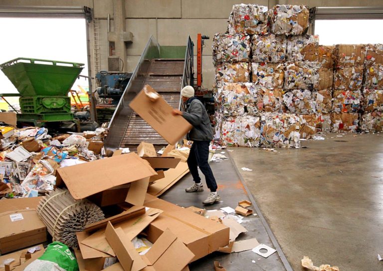 Il Covid non frena la filiera Conai, nel 2020 riciclato 71% imballaggi