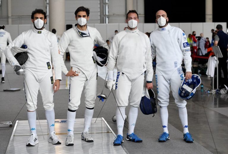 Squadre azzurre di spada nei quarti a Kazan contro Corea del Sud