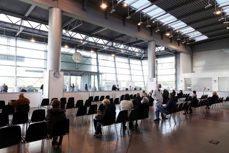 Attivato Hub Olbia, Solinas “Potenziamo sistema immunizzazione sardi”