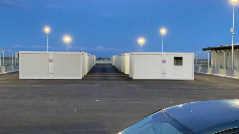 Puglia, operativo il nuovo campo Covid nell’ex Cara di Borgo Mezzanone