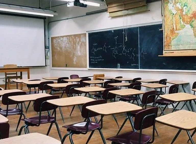 Ordine psicologi Piemonte, riaprire le scuole dopo Pasqua