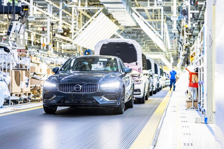 Volvo, stabilimento Daqing alimentato elettricità neutra 100%