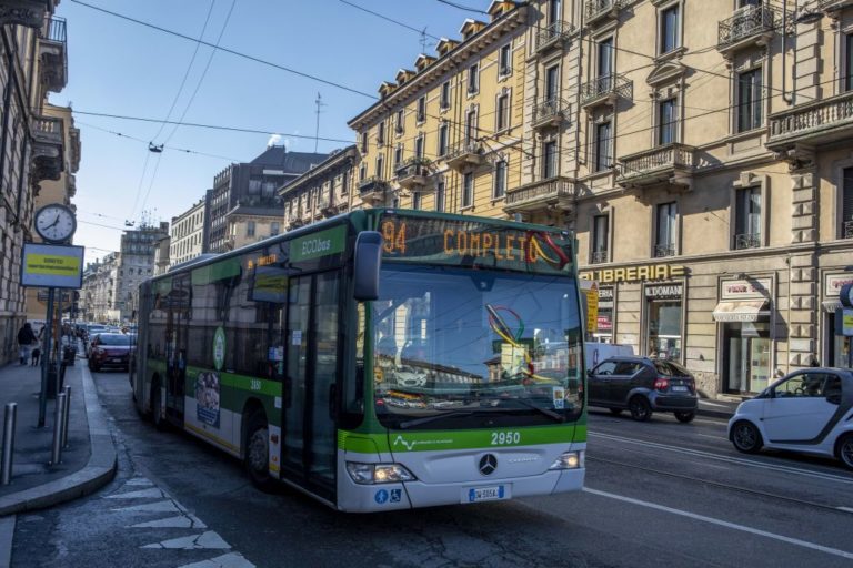 Sciopero del trasporto pubblico. Alta l’adesione in Lombardia, i sindacati: “Ora riforma del settore”