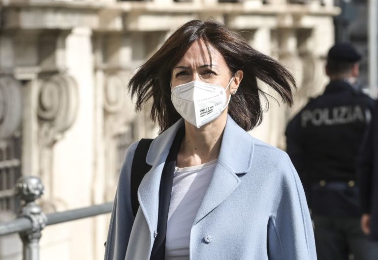 Carfagna “Obiettivo 2800 assunzioni nella P.A. al Sud”