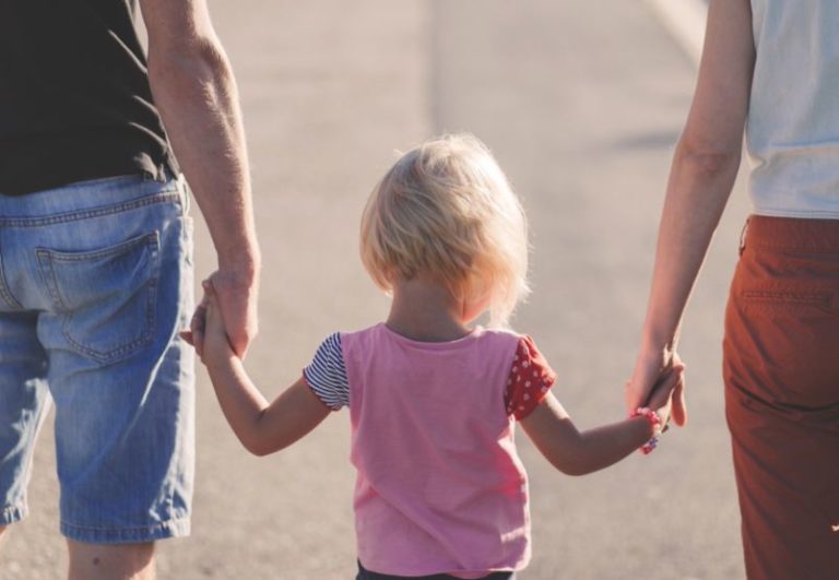 In Lombardia un bando per sostenere nuclei con figli minori