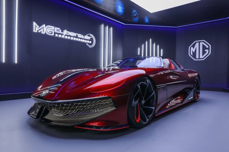 MG presenta al Salone di Shanghai il concept sportivo Cyberster