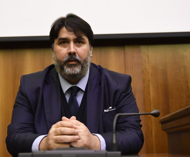 Vaccino, Solinas inaugura l’hub di Quartu