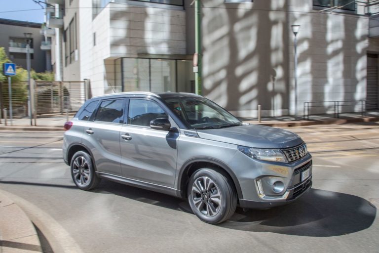 Anche per Suzuki Vitara e S-Cross arriva il cambio automatico