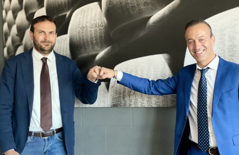 Parmigiano Reggiano, Minelli ritira candidatura a presidenza Consorzio