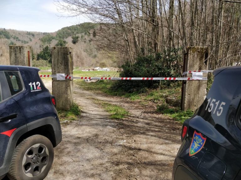 Rifiuti speciali in discarica chiusa al confine con Parco Aspromonte