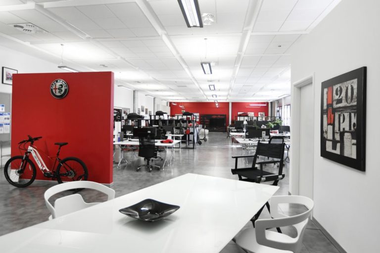 Alfa Romeo apre le porte del nuovo headquarter
