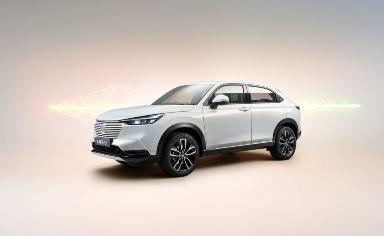Honda lancia il nuovo hr-v e:HEV, SUV ibrido e compatto