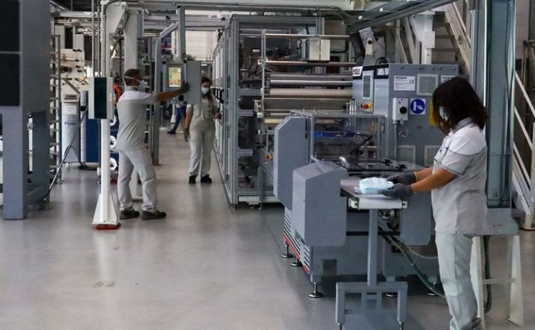 Industria, a febbraio fatturato in crescita