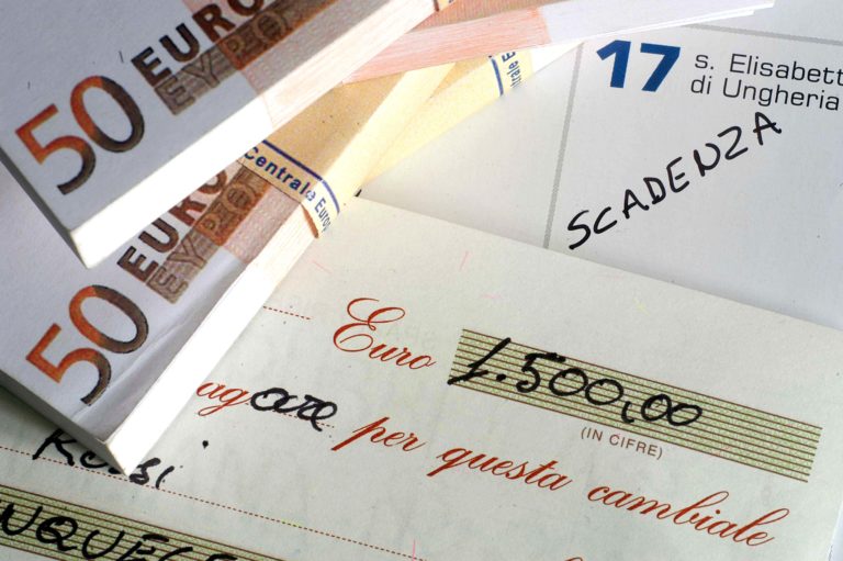 Dalla Regione Toscana un fondo per aiutare le vittime di usura