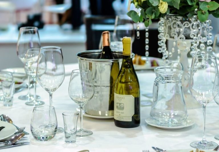 Federcuochi “Riaperture congressi sì matrimoni no, misure illogiche”