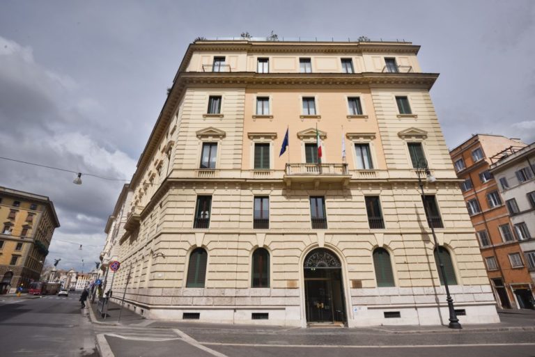 Sace premiata tra le aziende più sostenibili in Italia