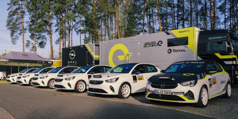 Consegnate ai team le prime Opel Corsa-e Rally