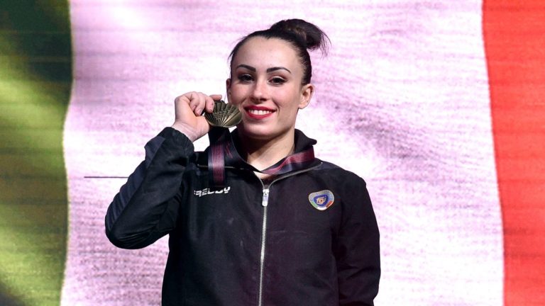 Europei, Vanessa Ferrari bronzo corpo libero con “Bella Ciao”