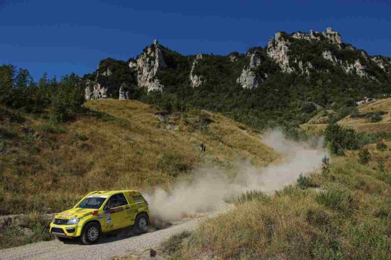 Suzuki in Sardegna alla conquista della Baja del Vermentino