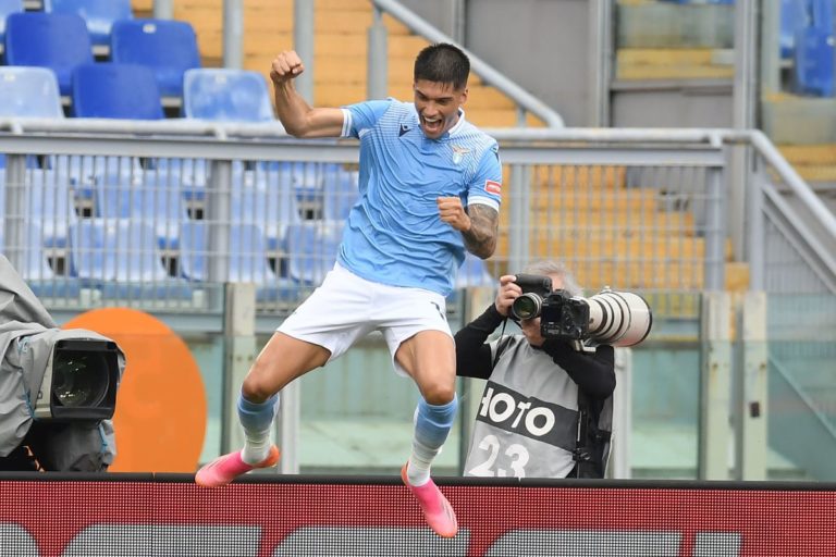 Lazio-Genoa 4-3, biancocelesti proseguono corsa Champions