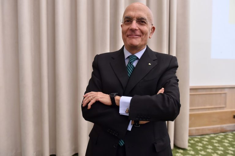 Albertini “non mi candido a sindaco di Milano”