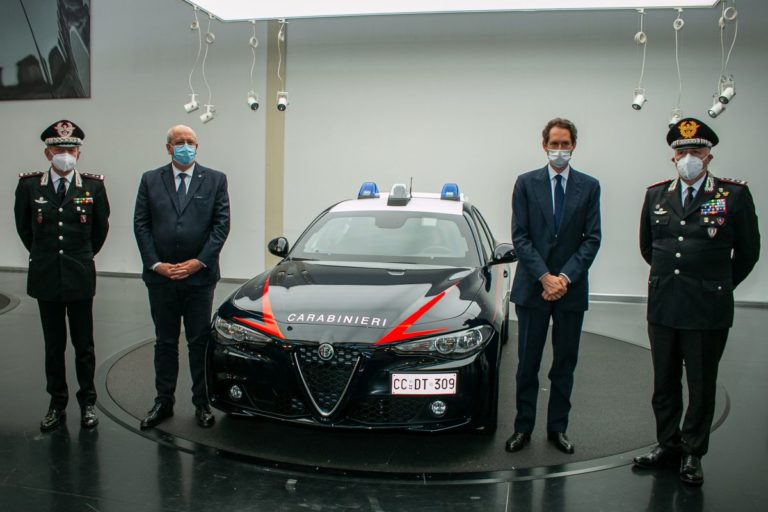 Presentata l’Alfa Romeo Giulia per l’Arma dei Carabinieri