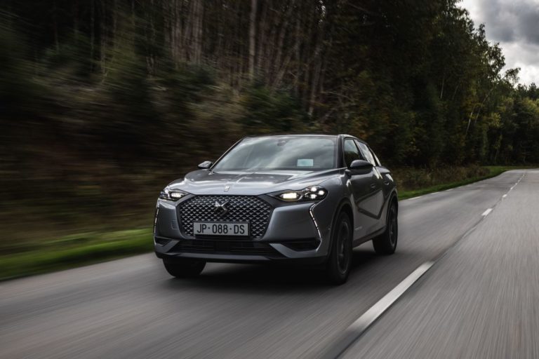 Con DS 3 Crossback E-Tense in viaggio senza pensieri