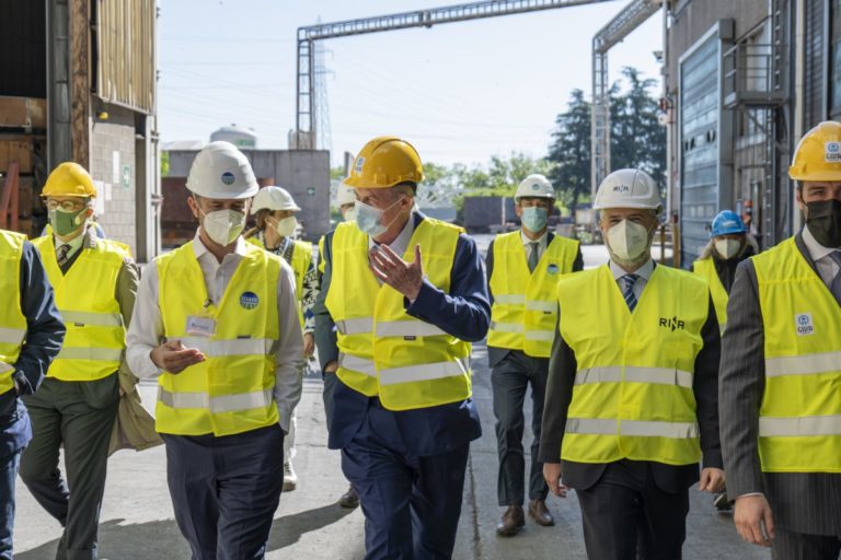 Primo test al mondo con il mix gas-idrogeno per l’acciaio