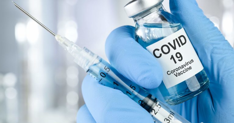 Vaccini nei luoghi di lavoro, aperte adesioni aziende pugliesi