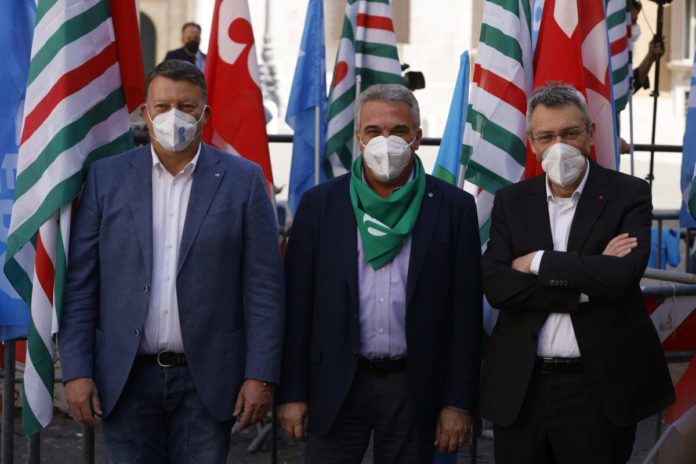 PIERPAOLO BOMBARDIERI, UIL
LUIGI SBARRA, CISL
MAURIZIO LANDINI, CGIL