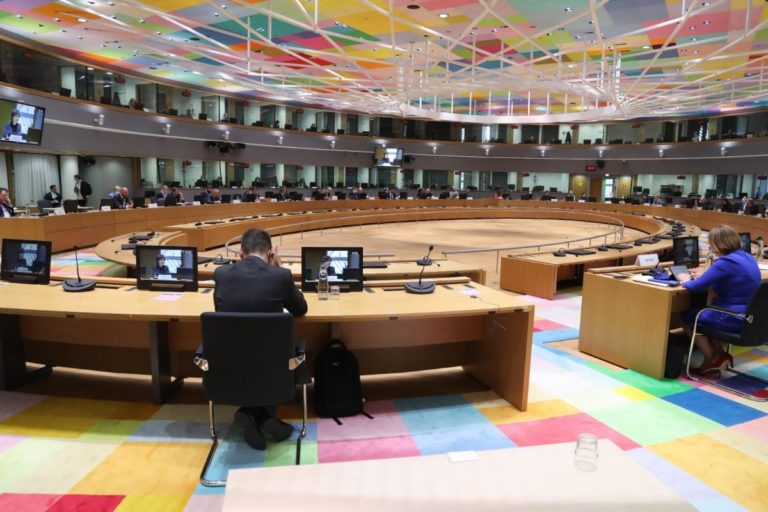 Pac, Patuanelli “Garantire le tre sostenibilità”