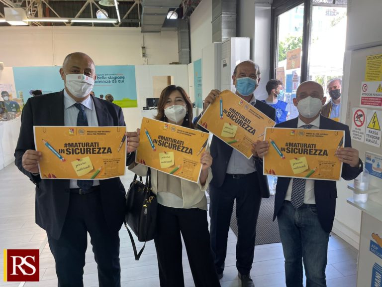 Vaccino ai maturandi, Baglieri e Lagalla in hub Messina